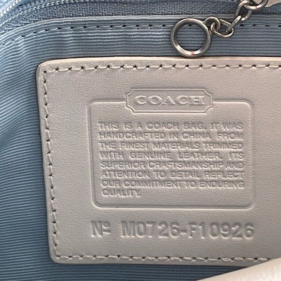 Teal and White Coach Purse 👜 - Picture 9 of 15